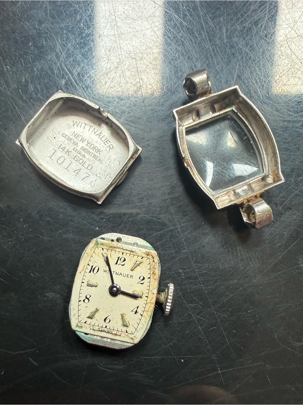 Vintage Wittnauer White Gold small stretch band 17 Jewels Watch